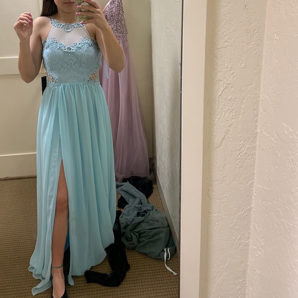 Prom dress - Picture 5 of 5